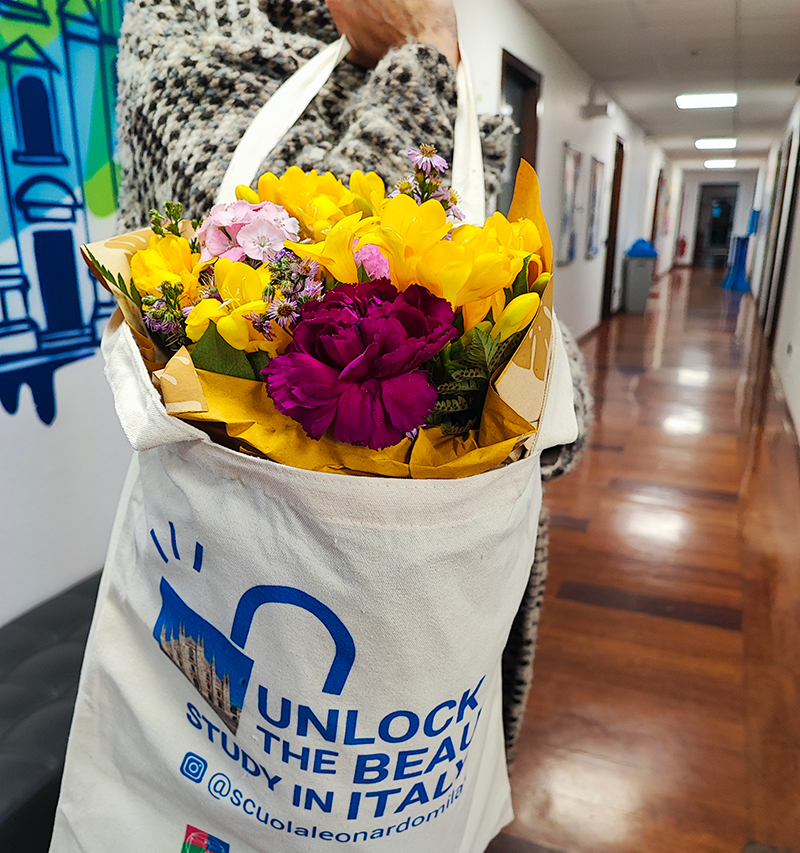 Borsa e fiori