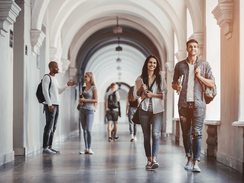 Cours de préparation pour étudier dans une Université en Italie